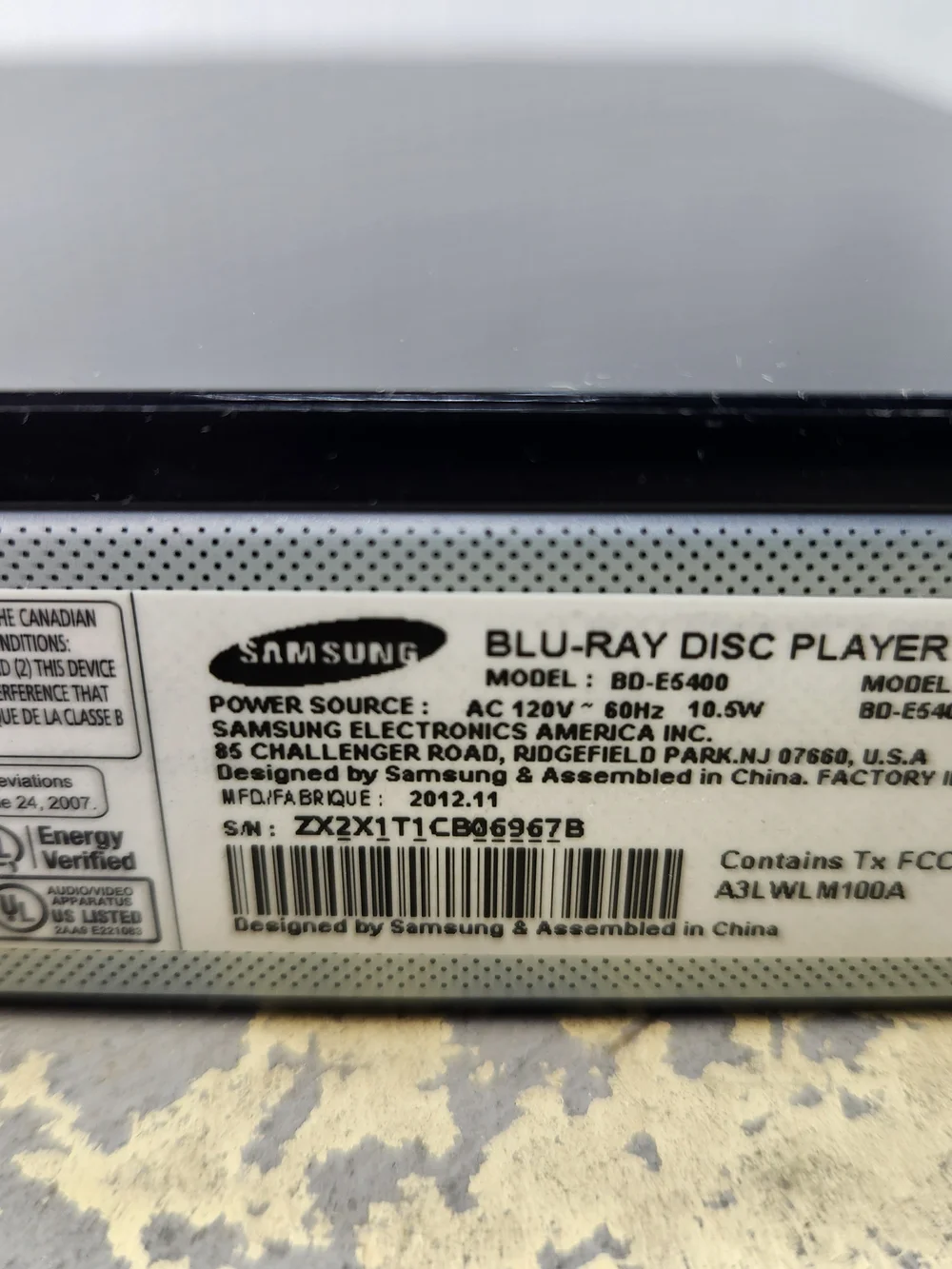Samsung Blu-ray Player Bundle in Black with Black Remote